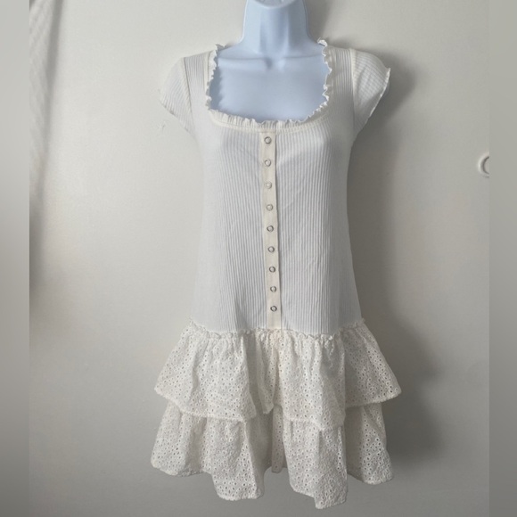 Betsey Johnson Dresses & Skirts - Betsey Johnson White Scoop Neck Ruffled Eyelet Button Front Mini Dress NWT